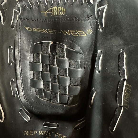Rawlings "Randy Johnson" Fastback Series: RBG10B 13" Baseball Glove LHT - Picture 7 of 7